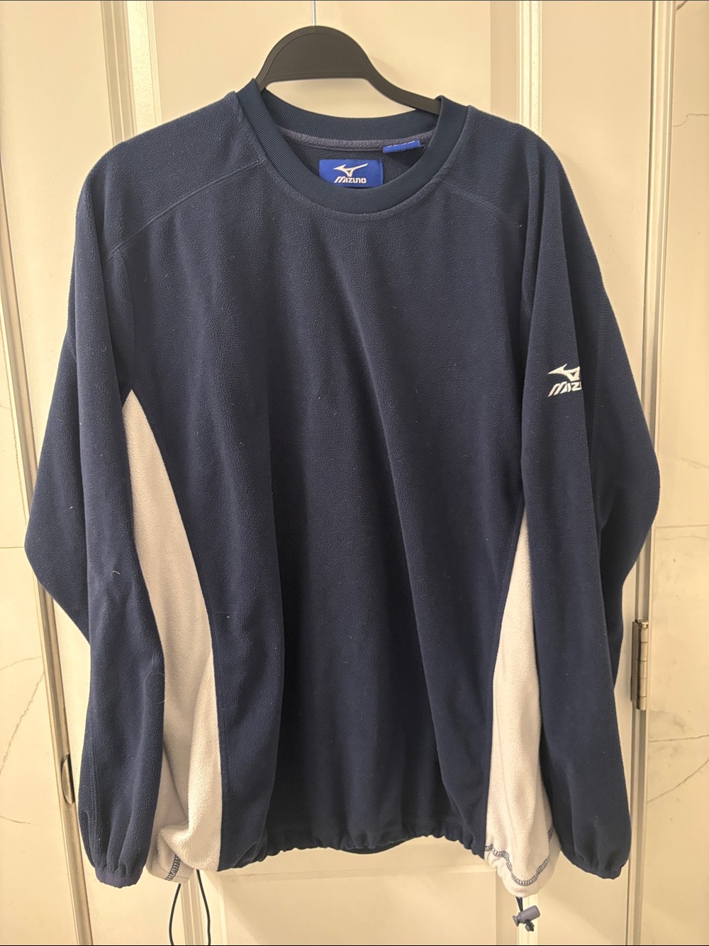 Mizuno Navy and White Long-Sleeve Athletic Pullover